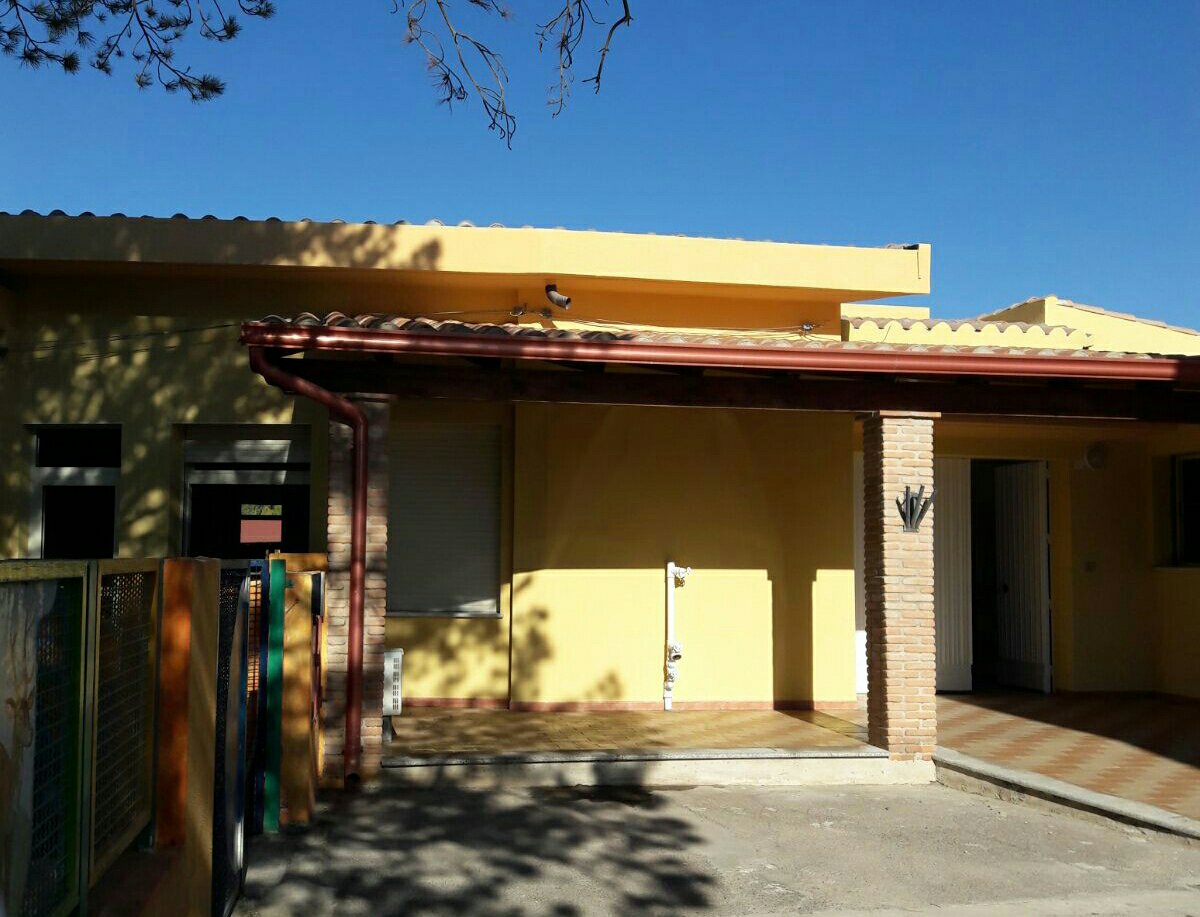CASTIADAS, Quasi ultimati i lavori alla scuola materna. L’istituto è stato rimesso  a nuovo