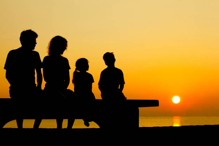 LA RIFLESSIONE. Sardegna e Italia, società in declino