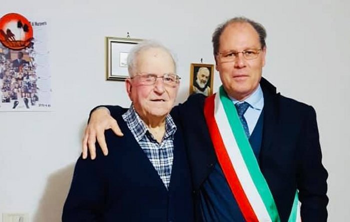 MURAVERA, Festa grande per nonno Francesco Loddo che ha compiuto 100 anni
