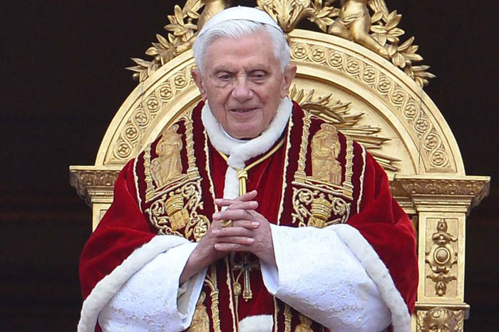 LA RIFLESSIONE. Il grido di Benedetto XVI: “Il problema del mondo è l’assenza di Dio”