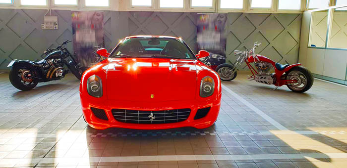 COSTA REI, Un raduno di Ferrari ed Harley Davidson per il 25 aprile