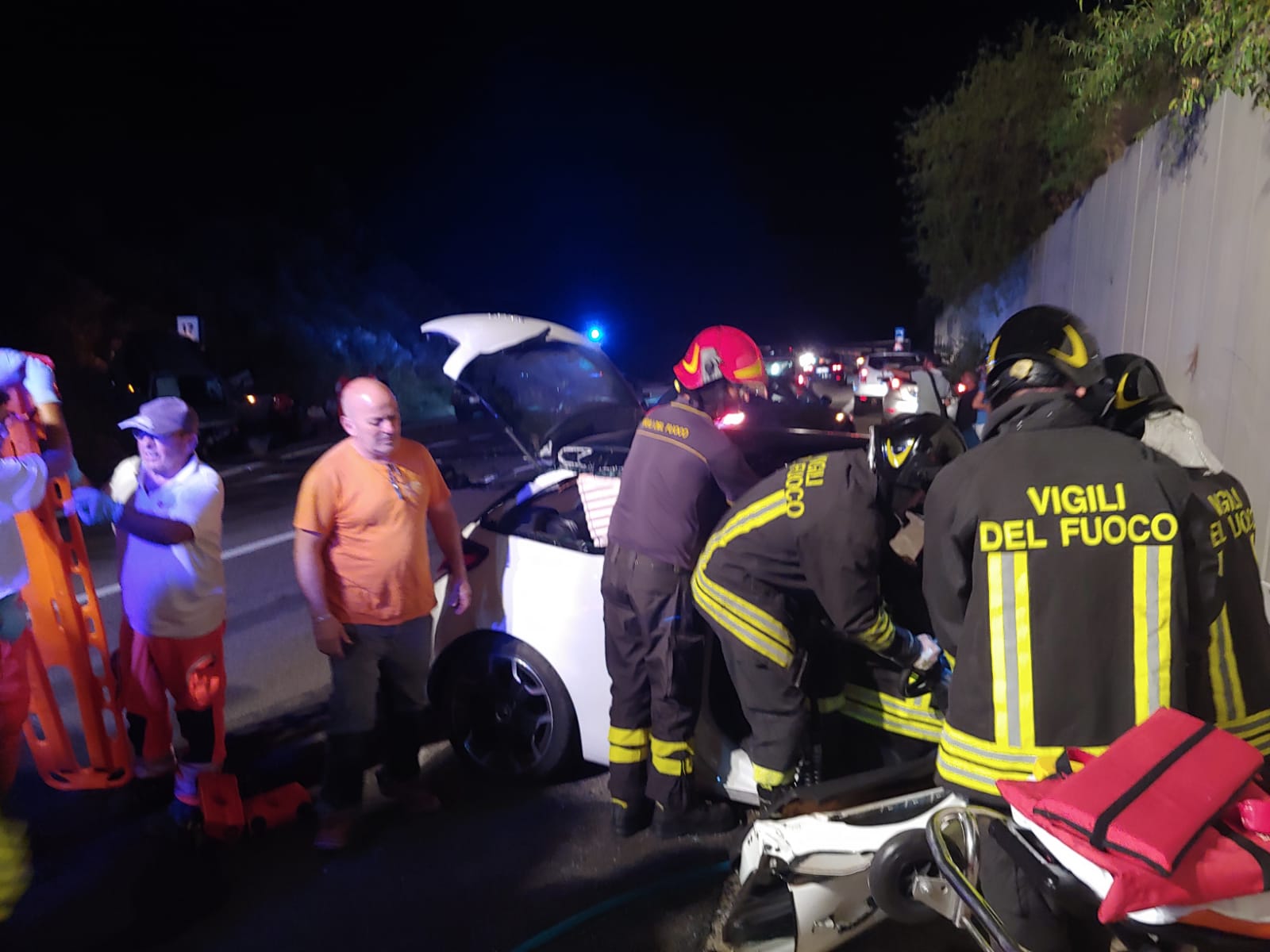 SOLANAS, Incidente stradale, sei feriti, due sono gravi