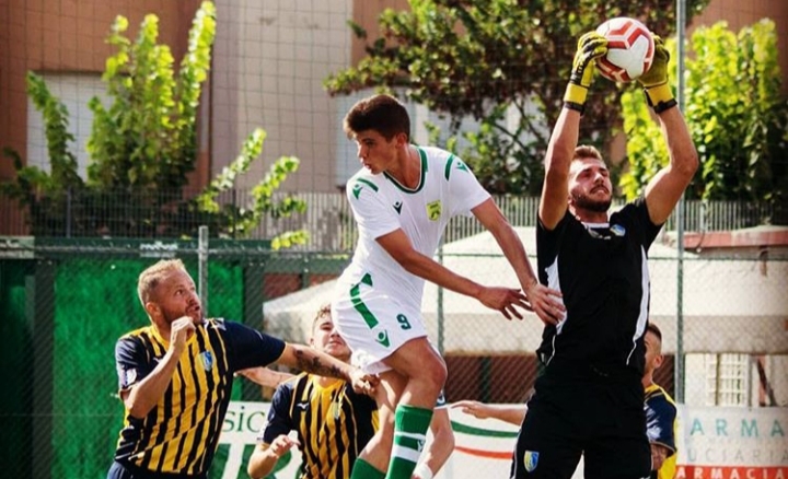 CALCIO. Serie D, Muravera, tonfo a Portici, un gol e due espulsioni condannano i gialloblù