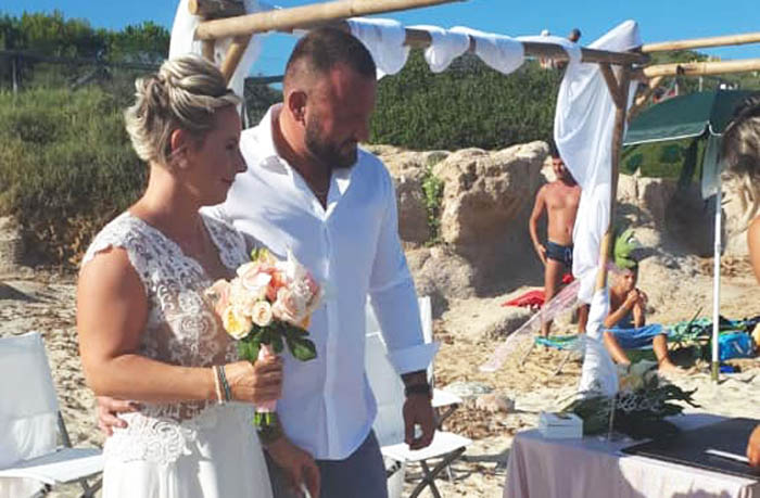 CASTIADAS, Matrimonio nella spiaggia di Santa Giusta per due cittadini polacchi