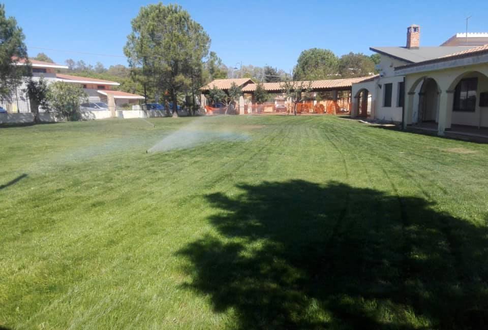CASTIADAS, Inaugurato il nuovo parco in erba naturale delle scuole elementari