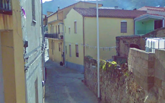 MURAVERA, Tragedia nel centro storico: donna cade dalle scale di casa e muore