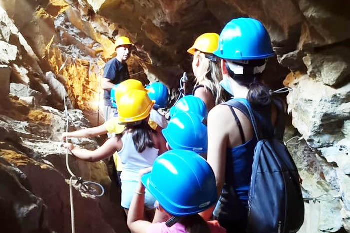 SAN VITO, I bambini di San Vito alla scoperta del sito minerario di Brecca