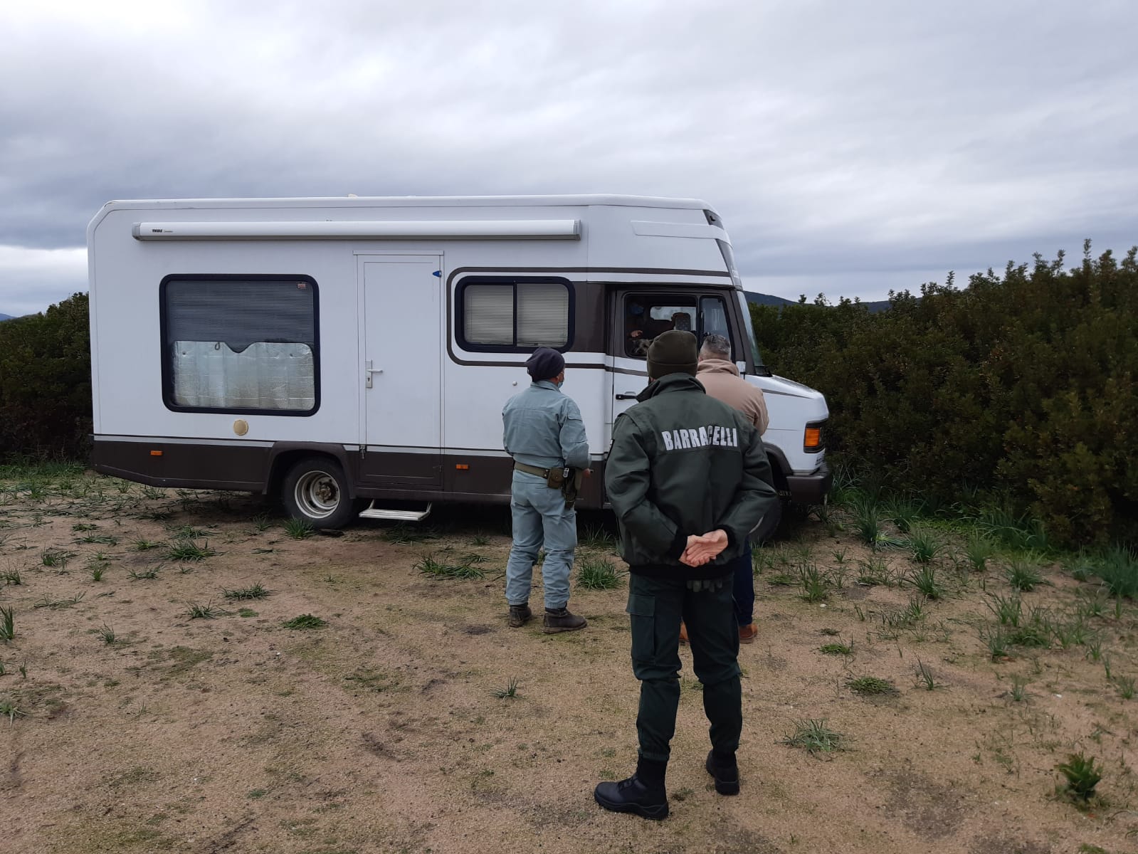 MURAVERA, Barracelli e forestali, controlli a tappeto sui camper in sosta nel territorio comunale