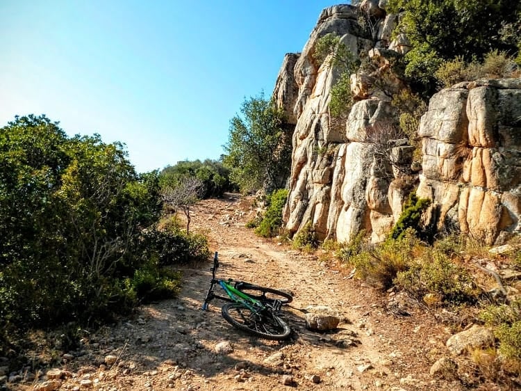 SARRABUS, Da Villaputzu a Tertenia in bici, la vecchia strada romana rinasce con la ciclovia