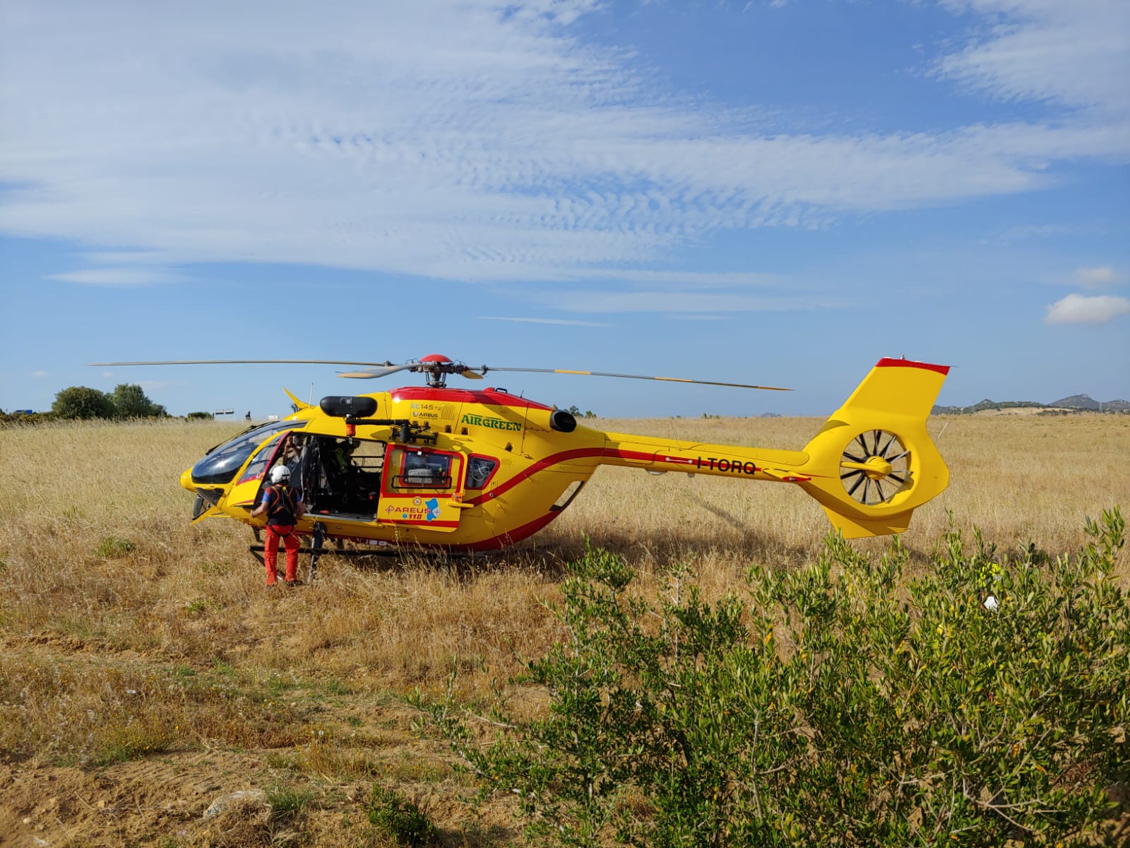 CASTIADAS, Ciclista ferito in scontro con auto sulla provinciale 97