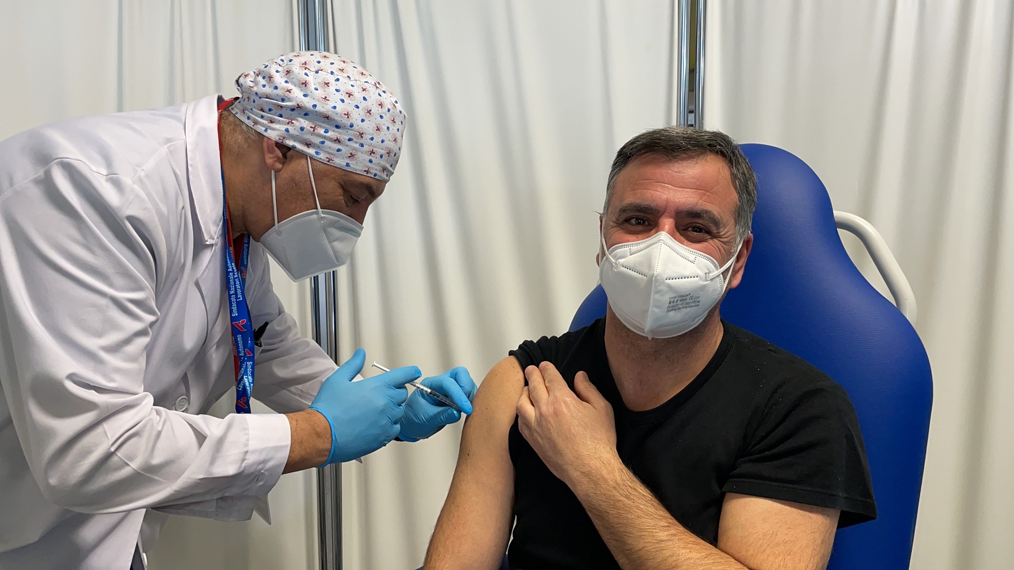 Sardegna, Oltre l’83 per cento dei sardi è vaccinato con due dosi