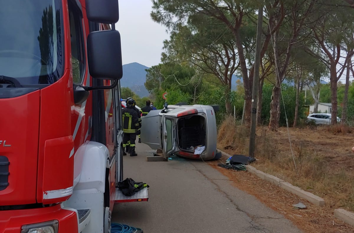 MURAVERA, Incidente stradale a Colostrai, gravemente ferita una 50enne del paese