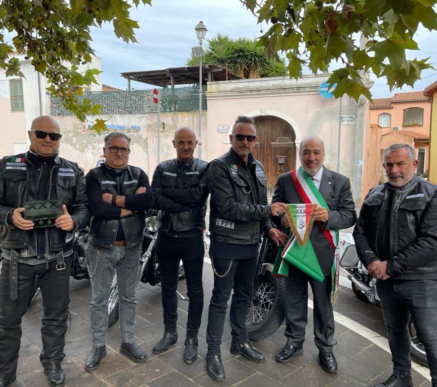 MURAVERA, Il paese celebra l’Unità Nazionale con i bikers della XXX Legione