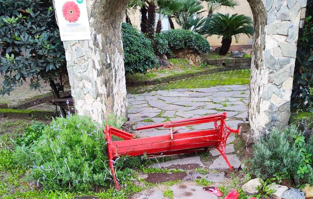 LA LETTERA. Incivili certi giovani? Gli adulti comincino a dare l’esempio