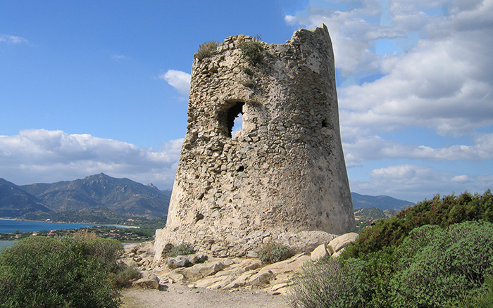 VILLASIMIUS, Ok degli uffici al progetto di recupero della torre di Porto Giunco