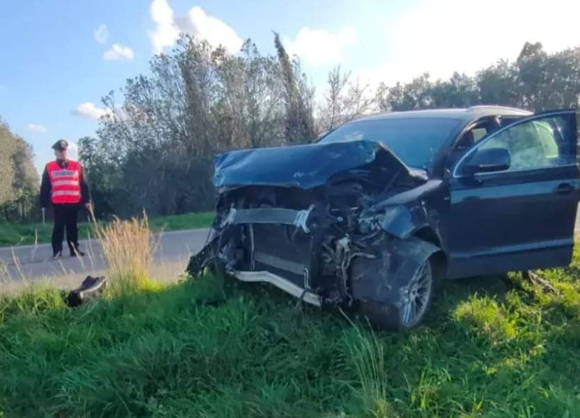 VILLAPUTZU, Suv contro auto, muore una donna a Porto Corallo