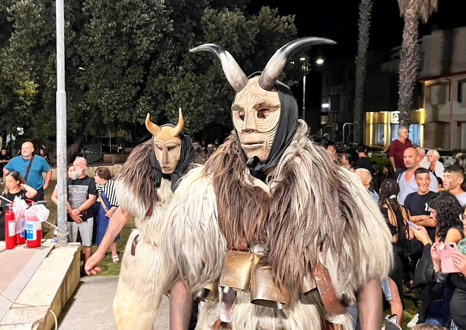 MURAVERA, Oggi, 8 agosto torna il carnevale estivo con Maskaras, Bistiris & Ballos