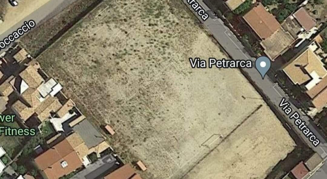 VILLASIMIUS, Il vecchio campo di calcio dell’oratorio diventa (provvisoriamente) un parcheggio