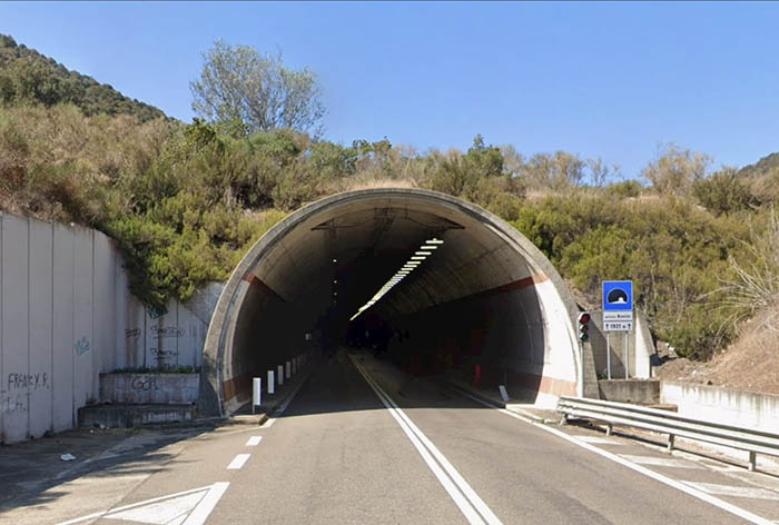 SARRABUS, Galleria Arexini chiusa per sei ore: traffico deviato sulla vecchia 125