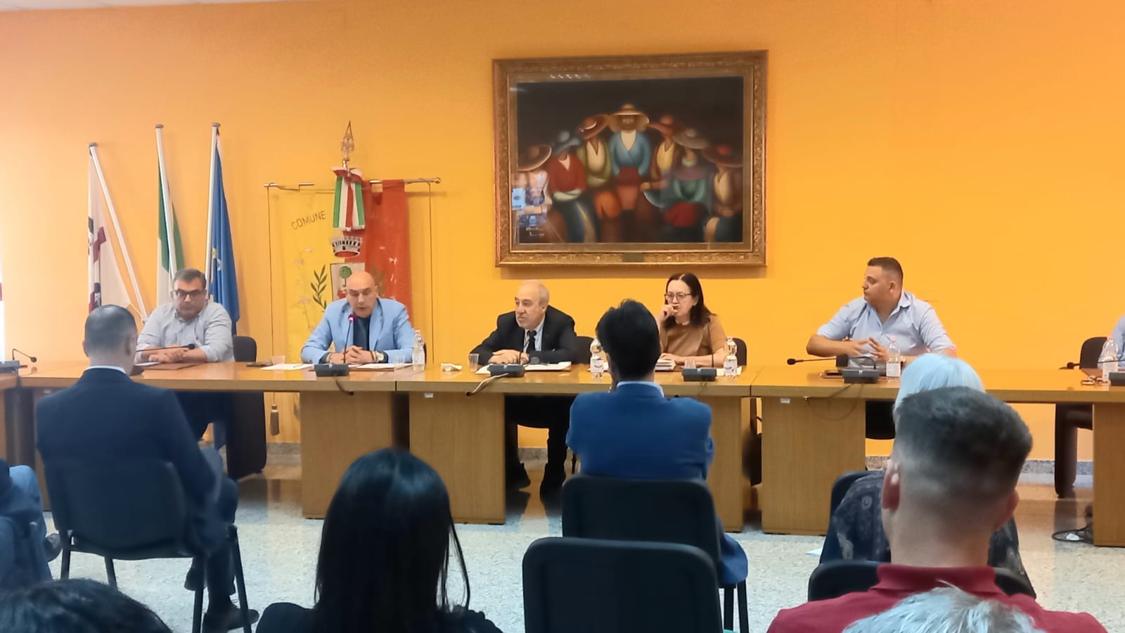 MURAVERA, Il commissario Asl in Consiglio comunale: “Non ci sono soluzioni facili, sì a scelte condivise”