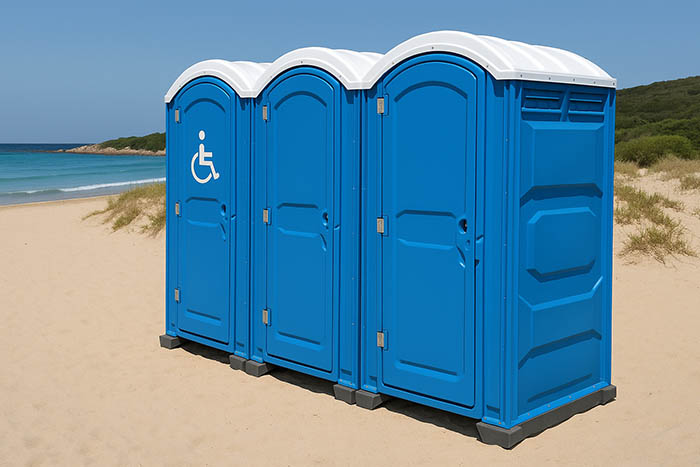 CASTIADAS, Pronti 16 bagni chimici da installare sulle spiagge del litorale