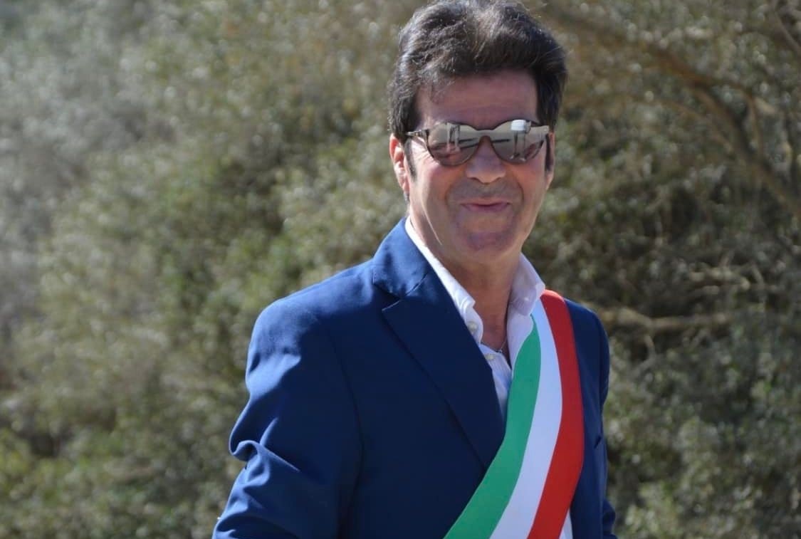 CASTIADAS, L’ira del sindaco contro il declassamento dell’ufficio postale: “Daremo battaglia”