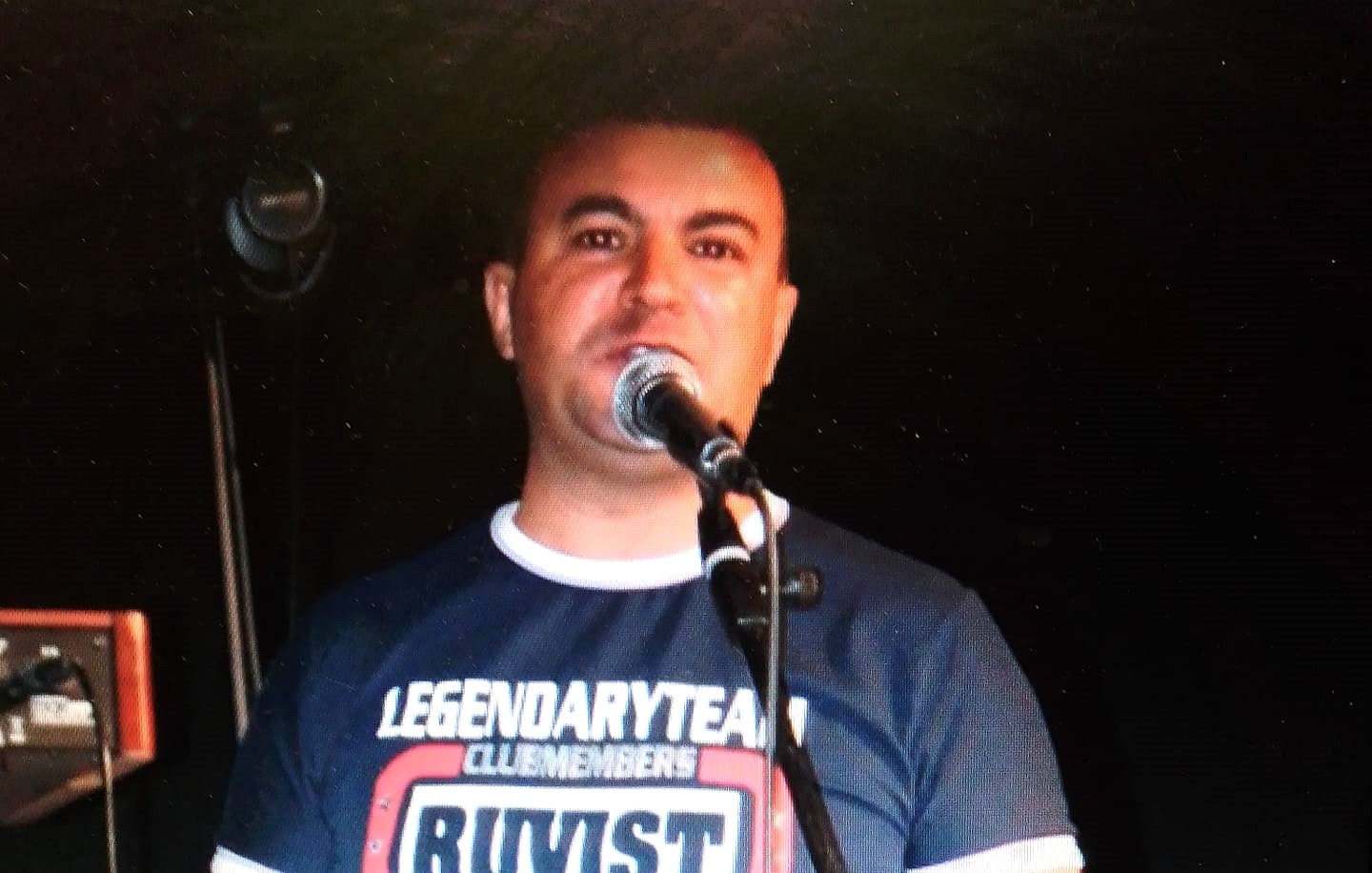 MURAVERA, Il paese riabbraccia Gianni dj sul palco di Santa Lucia
