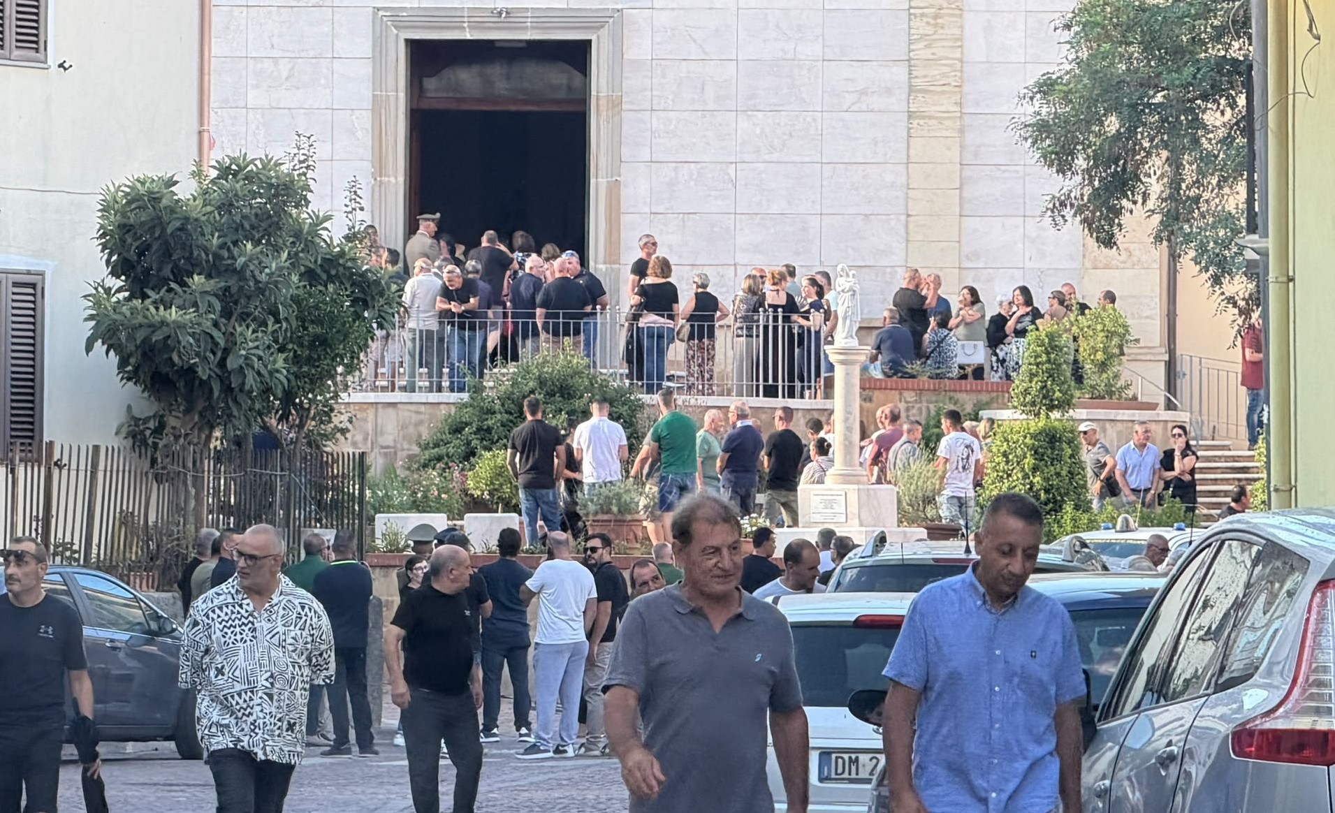 PERDASDEFOGU, Il Sarrabus e l’Ogliastra abbracciano per l’ultima volta Raffaele Greco